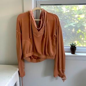 Free People hoodie size M in mauve